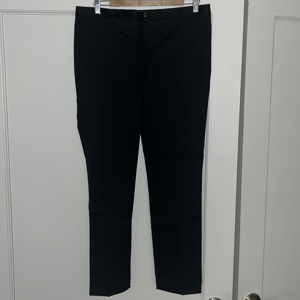 Theory Slim Fit Cropped Wool Pants